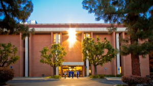 Casa Loma College-Los Angeles