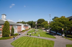 Curry College